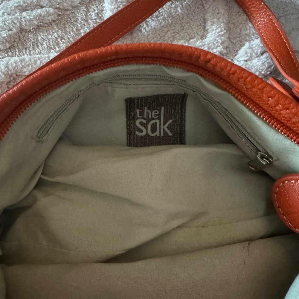The SAK Orange Leather Handbag Purse Authentic LIKE NEW - Picture 4 of 6